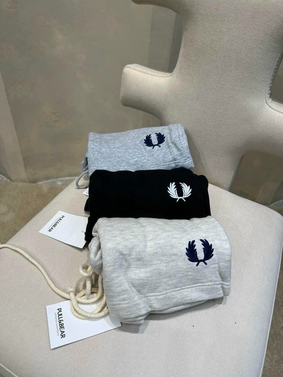 Sét 3 Quần Đùi Thêu Logo Pull Bear