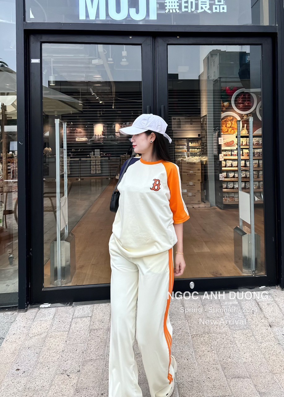 Bộ Cotton Tàu Phối Quần Suông Chữ B