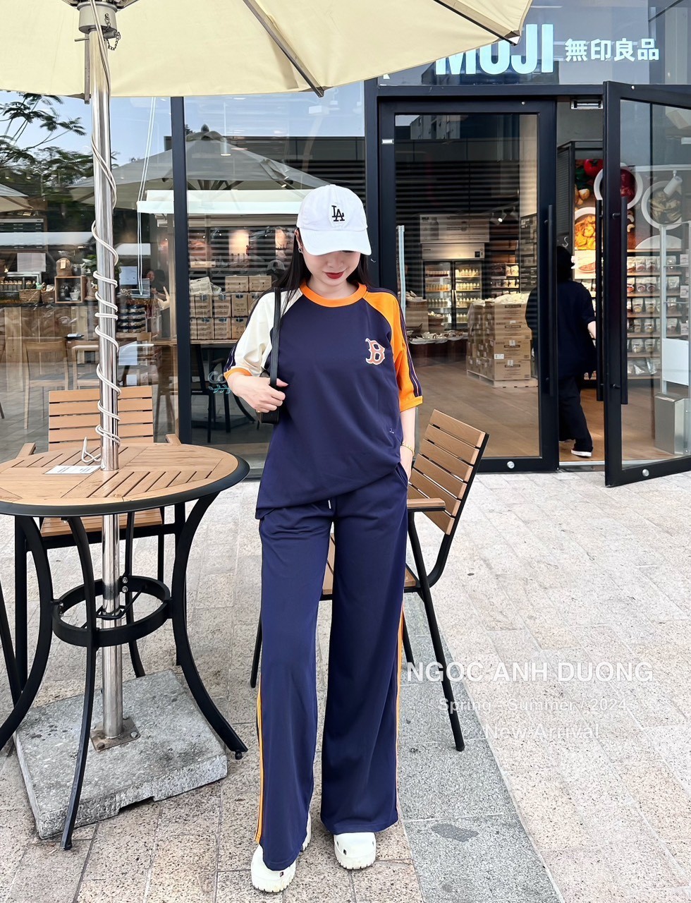 Bộ Cotton Tàu Phối Quần Suông Chữ B