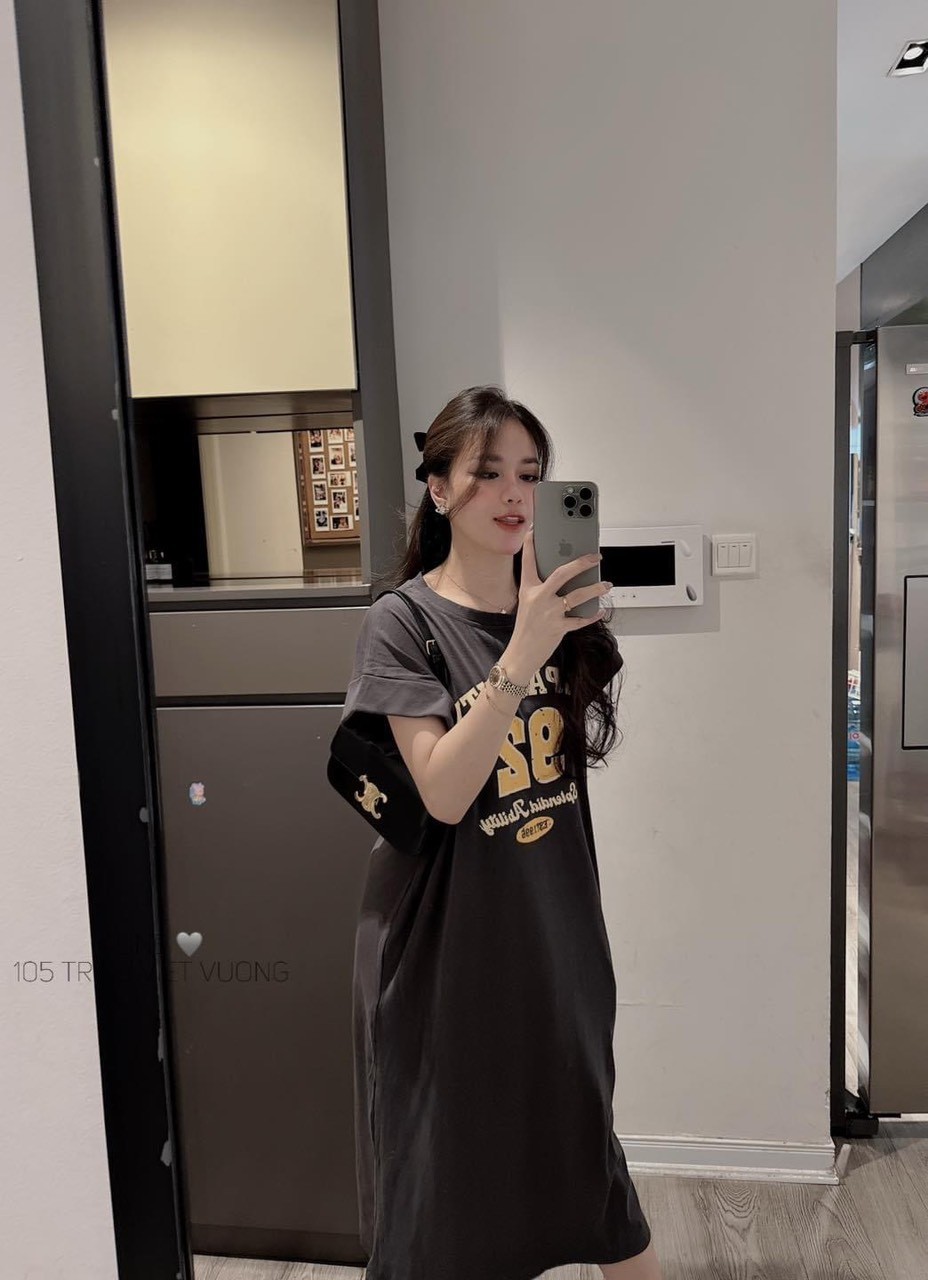 Váy Xám Suông In Số 92
