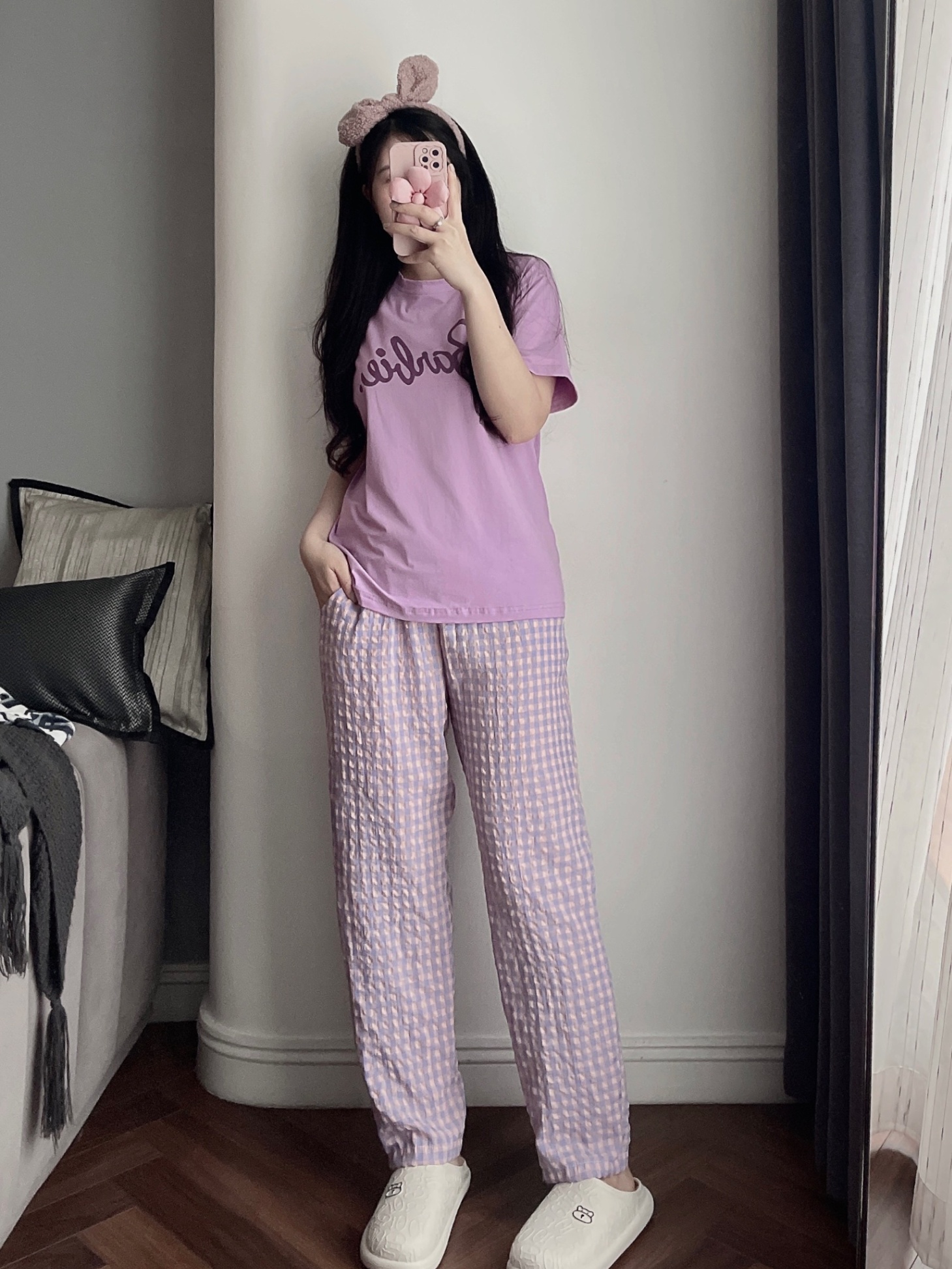 Bộ Quần Kẻ Tím Áo Phông Barbie