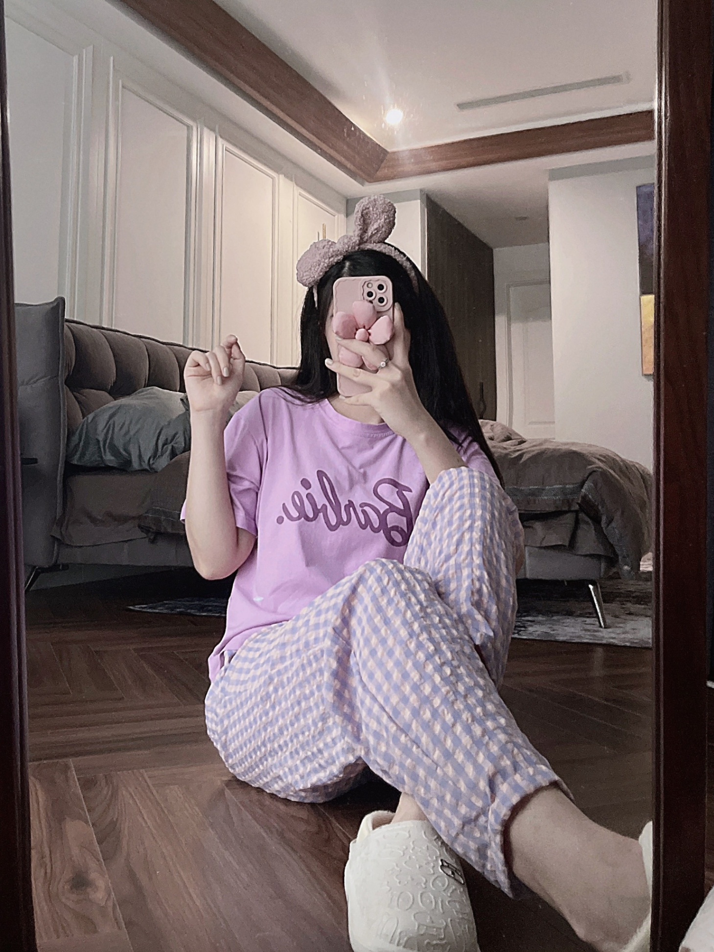 Bộ Quần Kẻ Tím Áo Phông Barbie