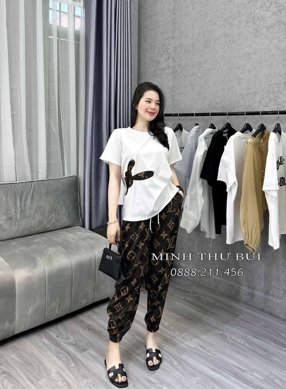 Bộ LV Tai Thỏ 2 Màu