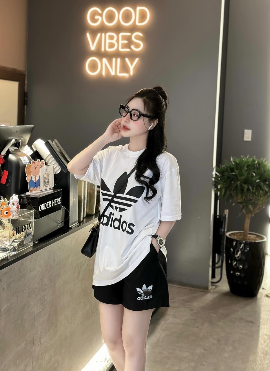 Bộ Cộc Das 2 Màu Đen Trắng