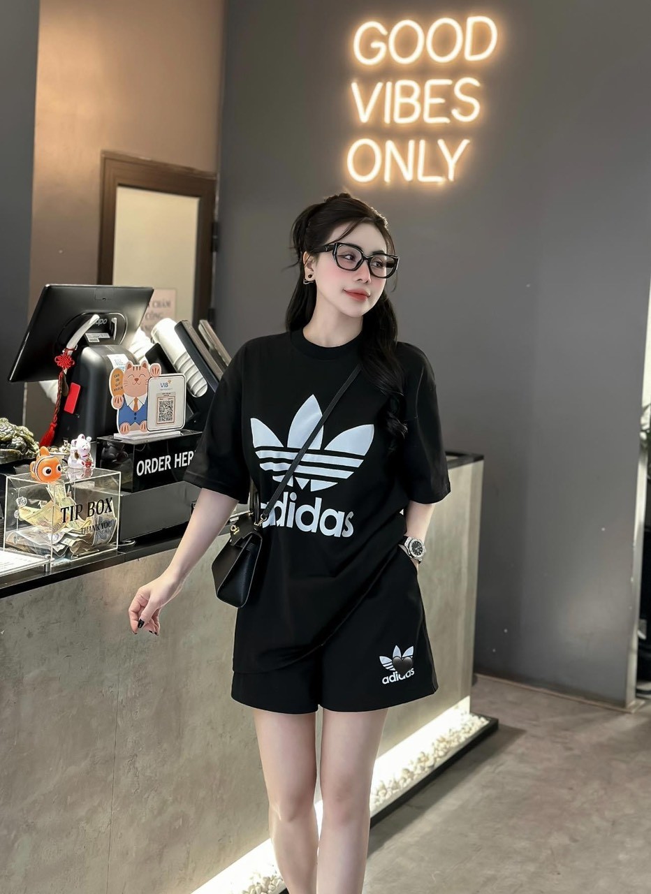 Bộ Cộc Das 2 Màu Đen Trắng