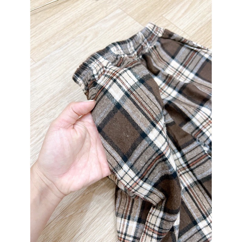 Bộ Quần Kẻ Dài Áo Phông In Thỏ