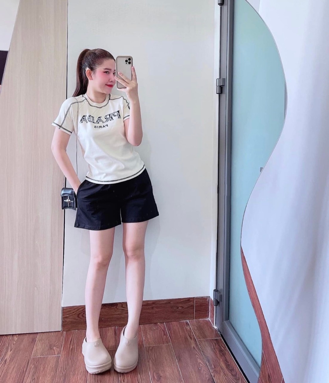 Bộ Cộc Prada Phối Viền 2 Màu