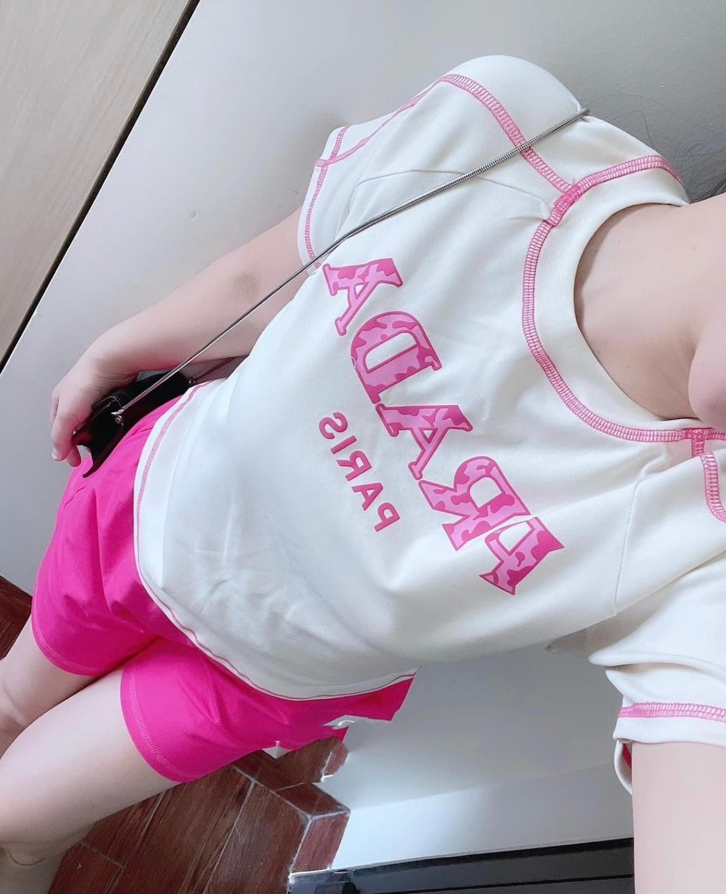 Bộ Cộc Prada Phối Viền 2 Màu