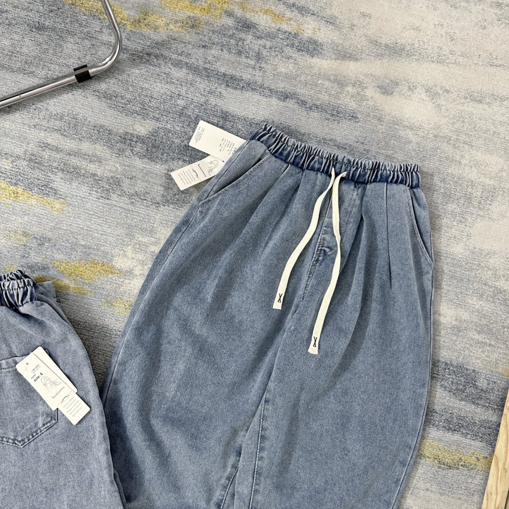 Quần Jeans Baggy Xanh Nhạt Cạp Chun