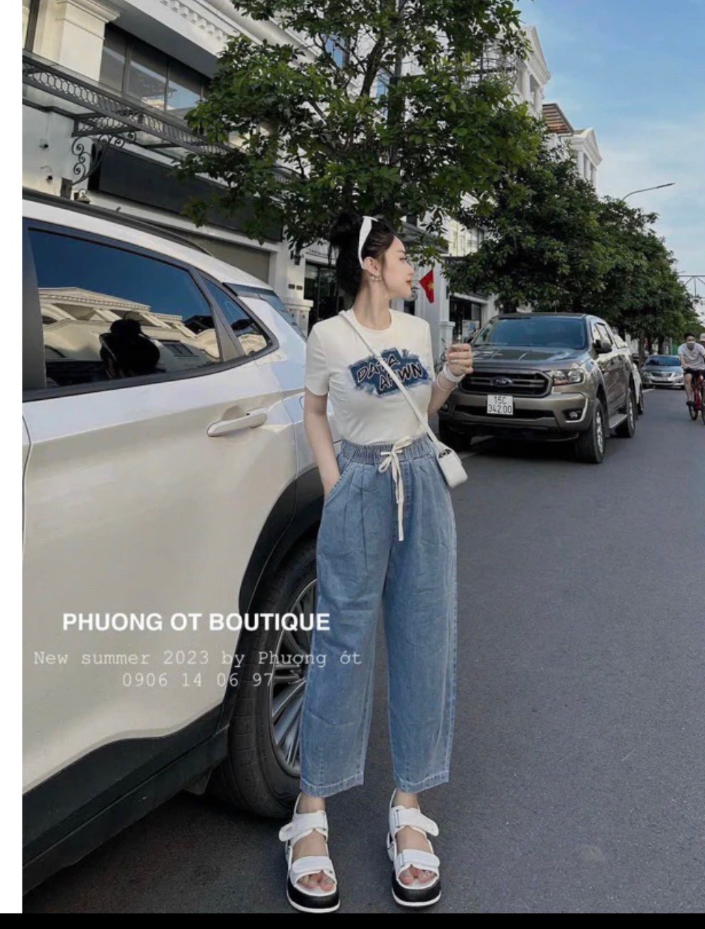 Quần Jeans Baggy Xanh Nhạt Cạp Chun