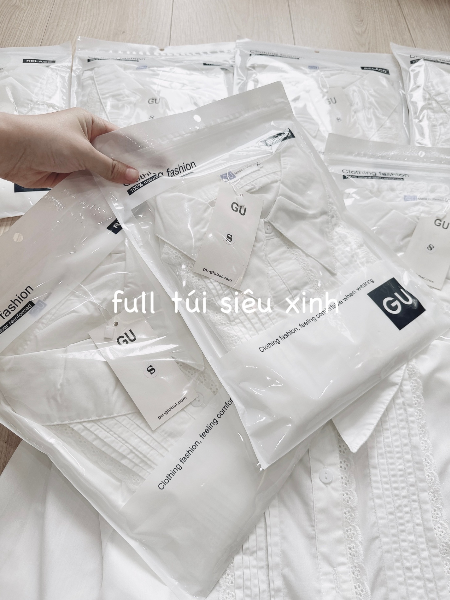 Áo Sơ Mi Ly Ngực Phối Ren