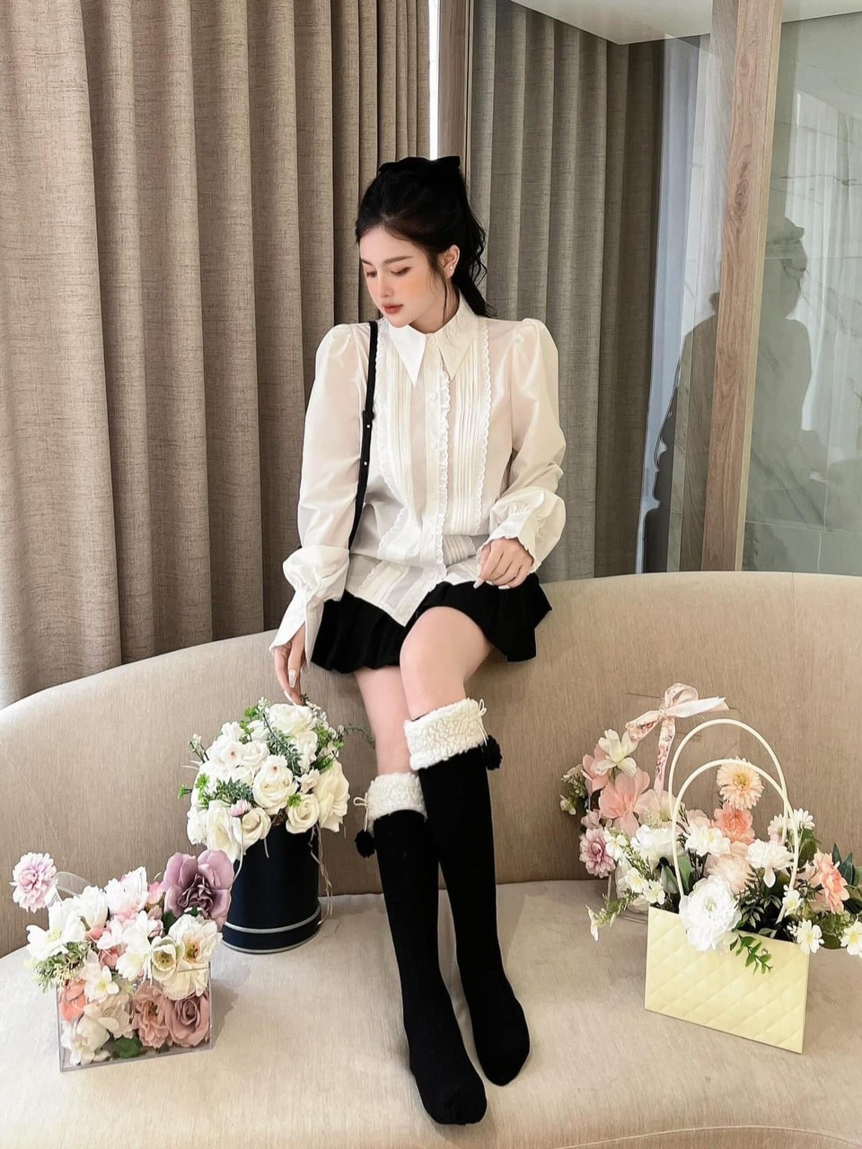 Áo Sơ Mi Ly Ngực Phối Ren