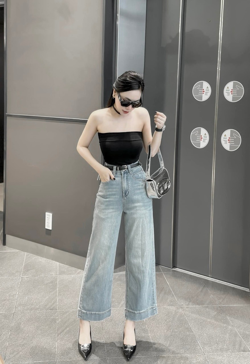 Quần Jeans Suông Xanh Nhạt