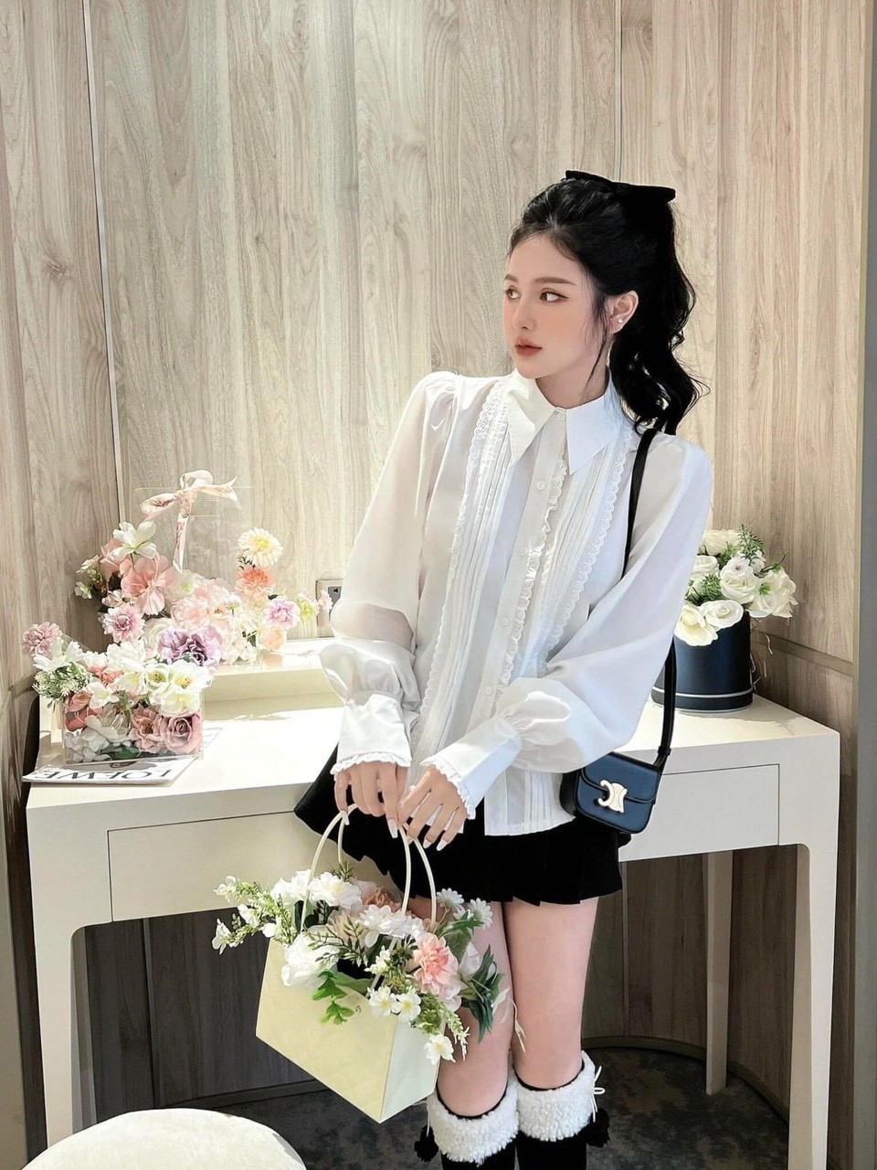 Áo Sơ Mi Ly Ngực Phối Ren