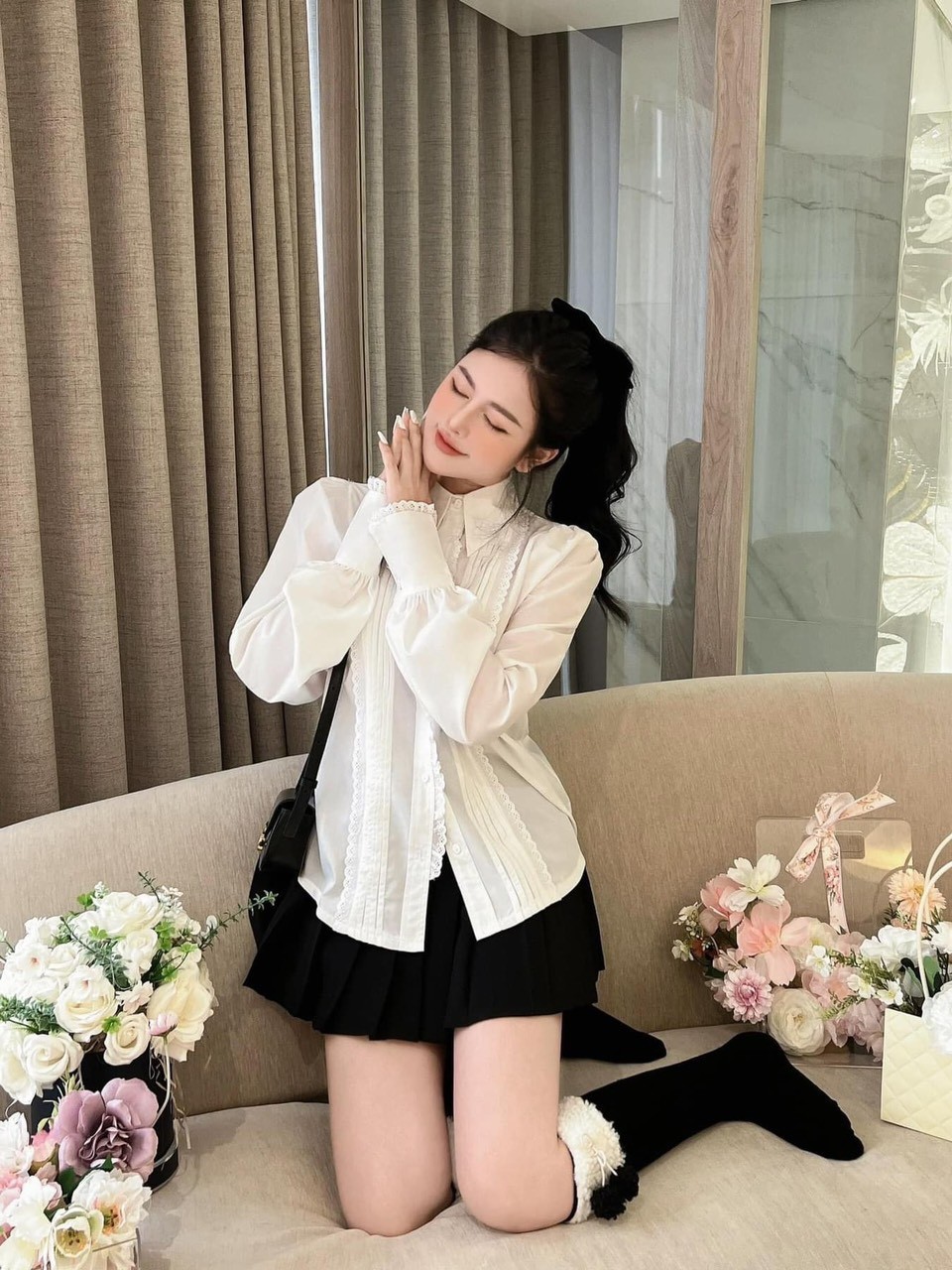 Áo Sơ Mi Ly Ngực Phối Ren