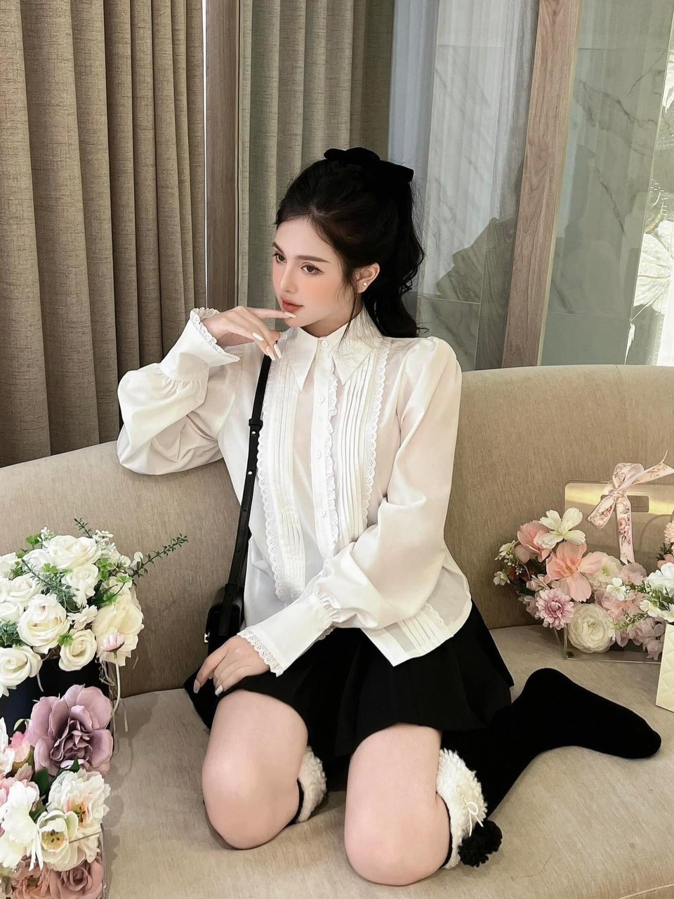 Áo Sơ Mi Ly Ngực Phối Ren