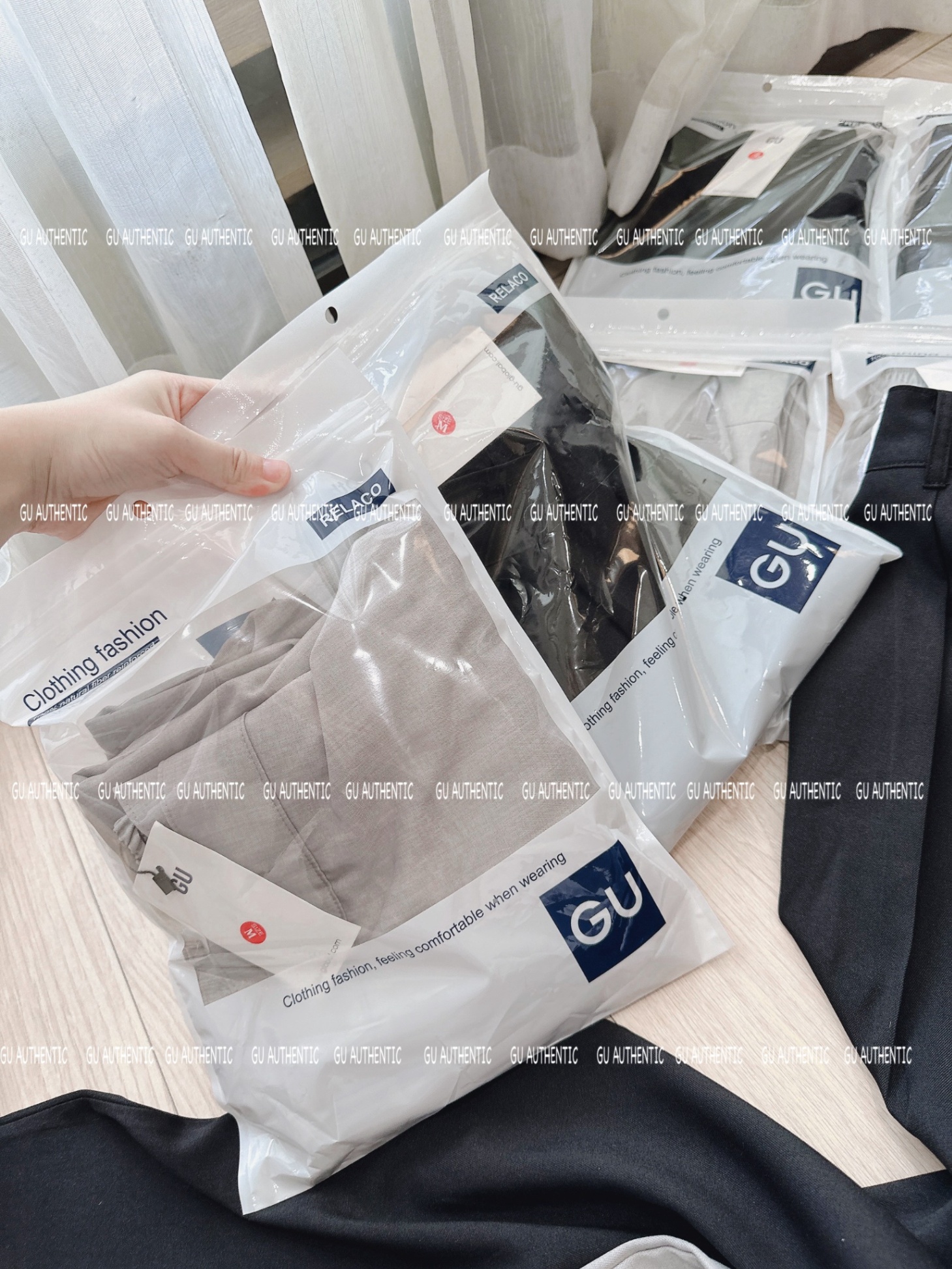 Quần Baggy Gu Chéo Cạp Ống Rộng