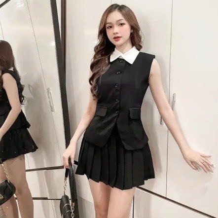 Sét CV Xếp Ly Đen Kèm Áo Sát Nách Cổ Trắng