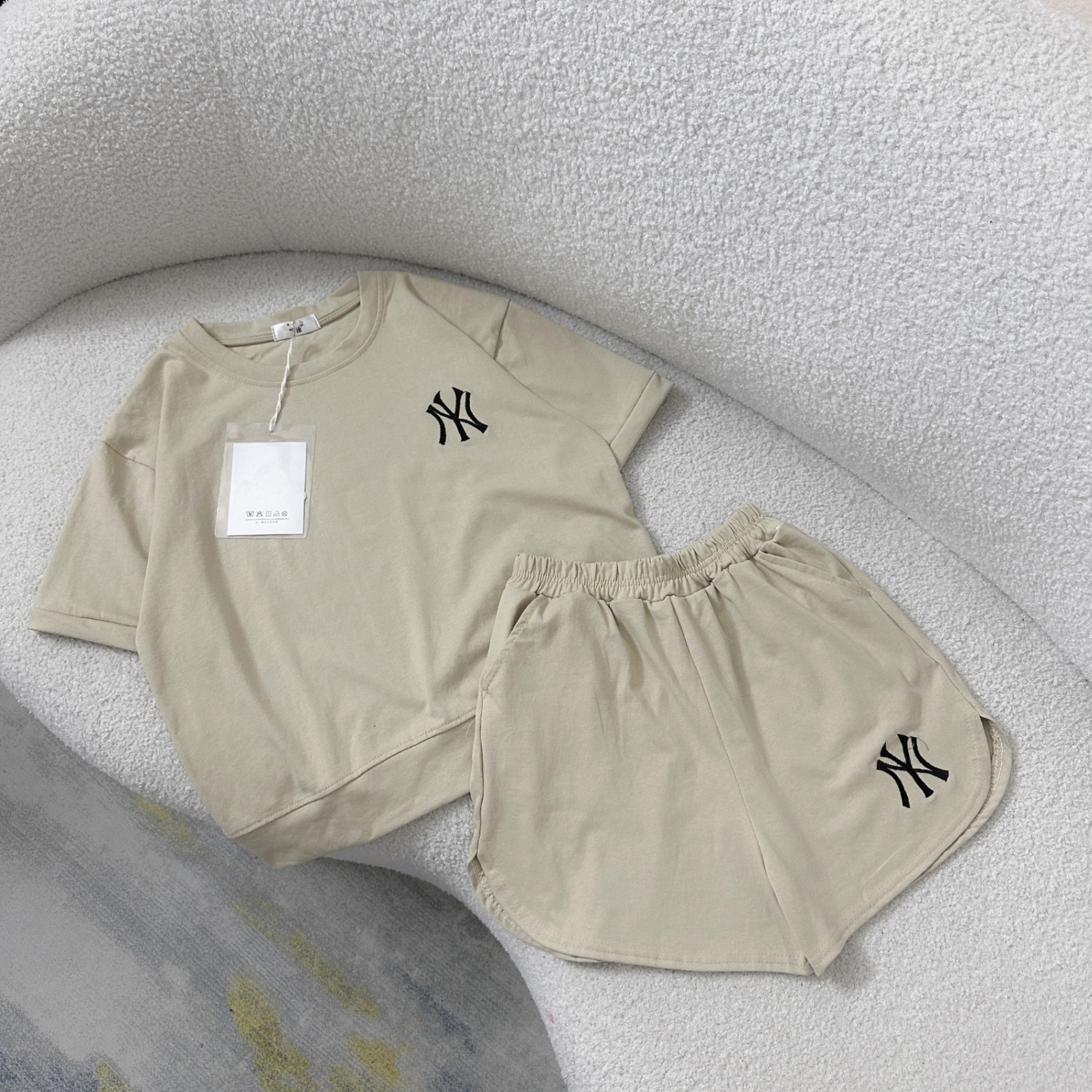Bộ Cộc NY Bo Gấu Áo 3 Màu