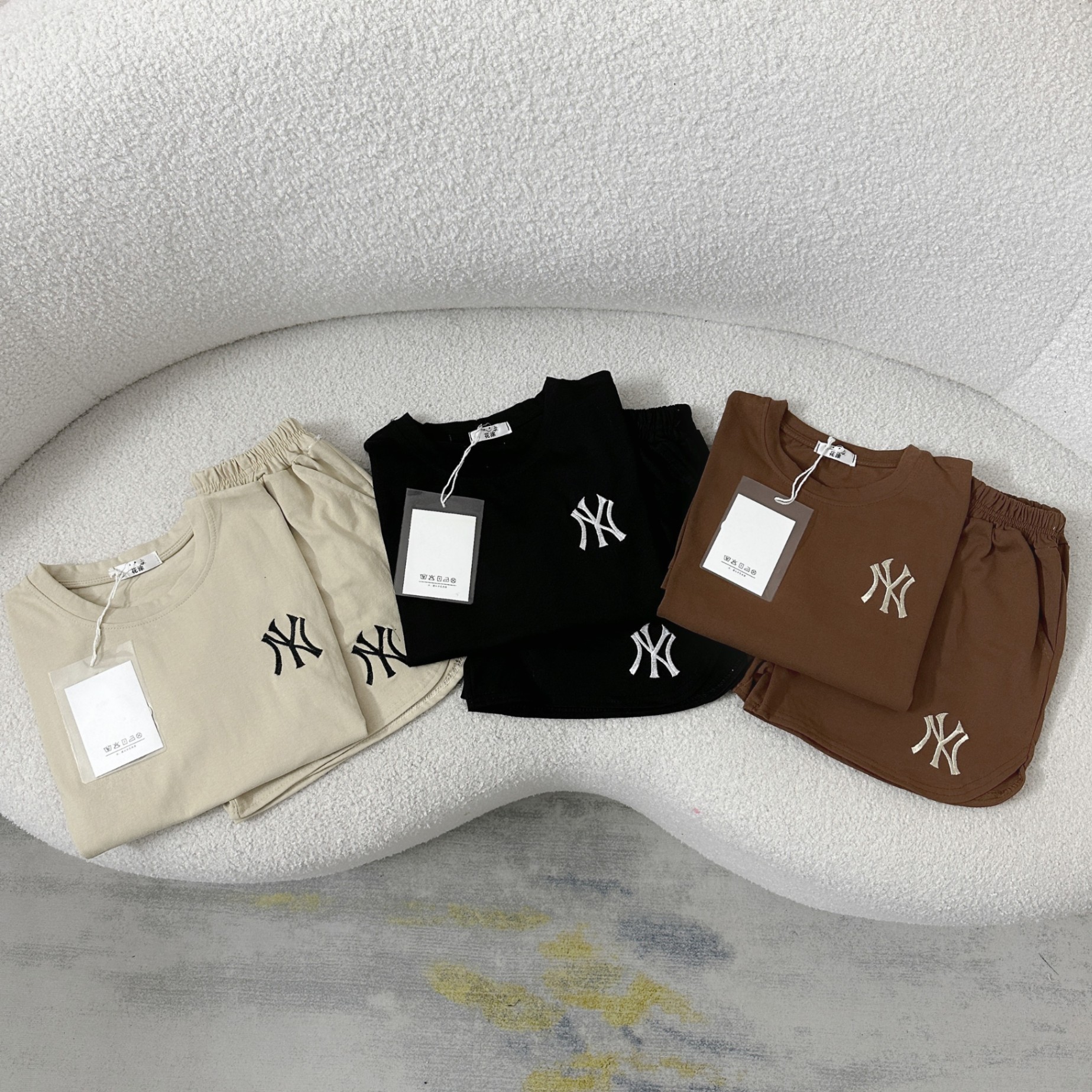 Bộ Cộc NY Bo Gấu Áo 3 Màu