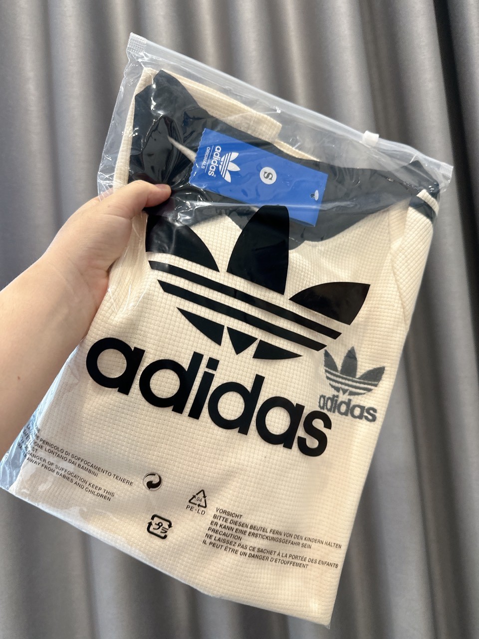 Áo Polo Das Trắng Viền Đen