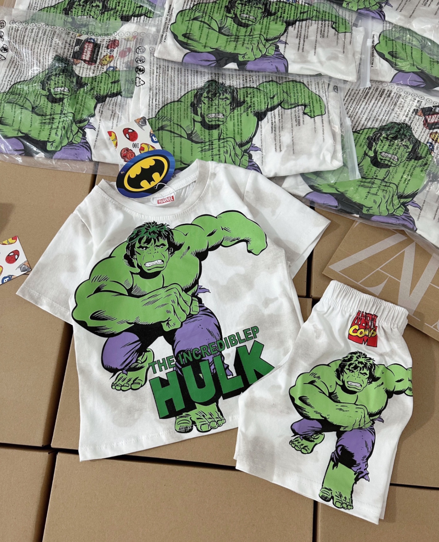 Bộ siêu anh hùng HULK loang