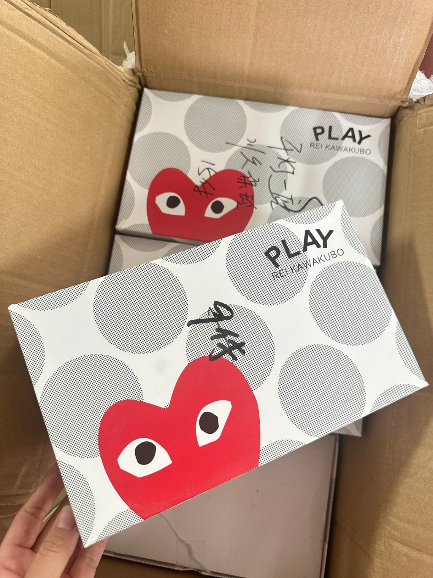 Kính Mắt Vuông Playheart