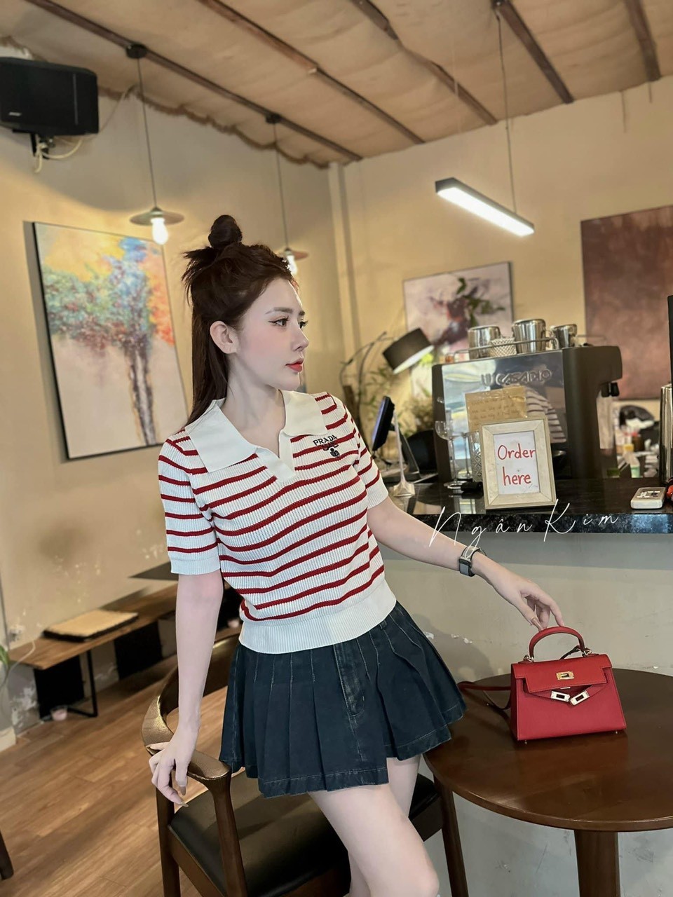 Áo Len Kẻ Ngăn Tay Thêu Prada