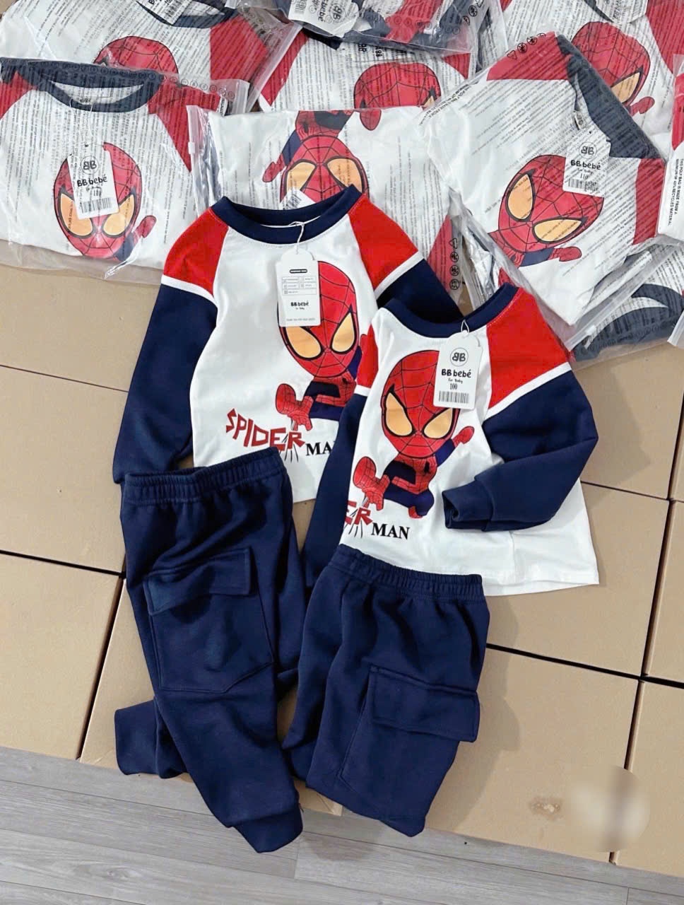 Bộ Spider Man Quần Than Bo Gấu Cho Bé