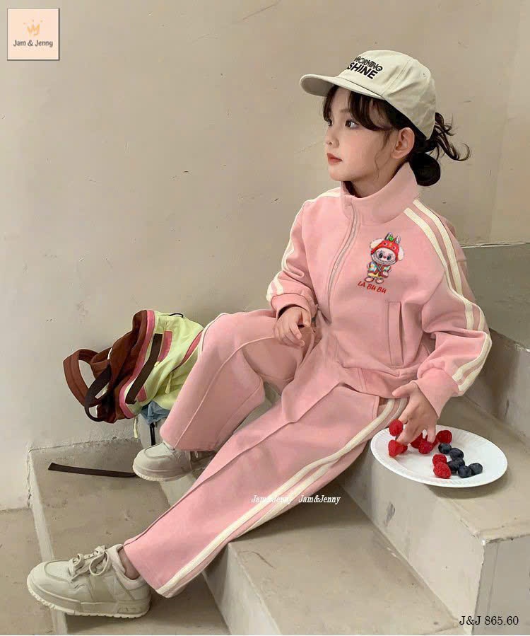 Bộ Nỉ Hồng Quần Suông Labubu Cho Bé