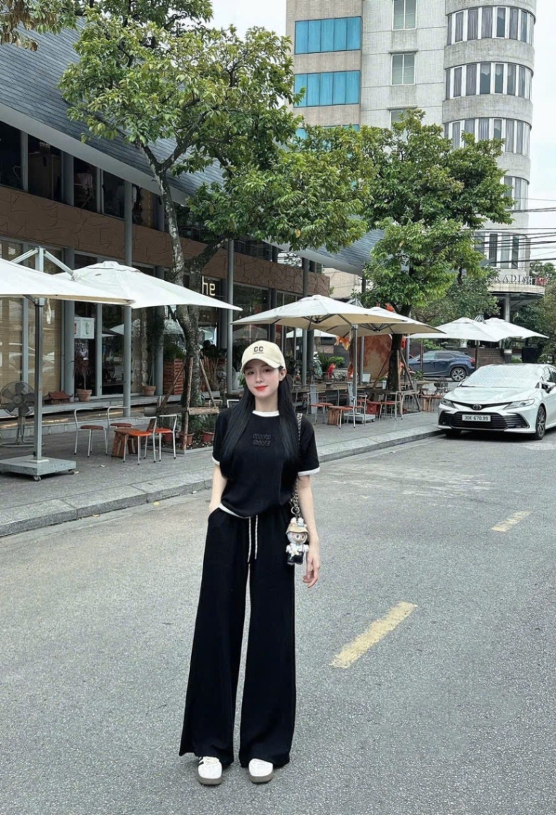 Bộ Len Lông Thỏ Đính Nổi Miu Miu 2 Màu