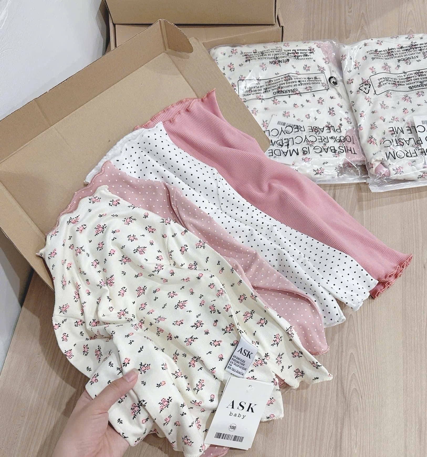 Set 4 áo giữ nhiệt tone Hàn cho bé