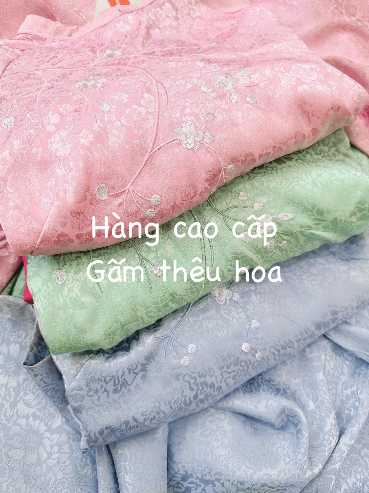 Set Áo Dài Gấm Thêu Hoa Tuyết Mai 3 Màu