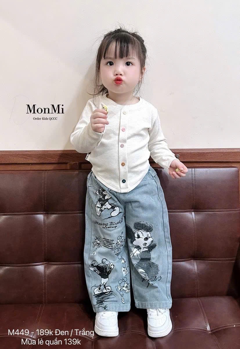 Bộ Quần Jeans MK mix Áo Thun Vạt Tôm Bé