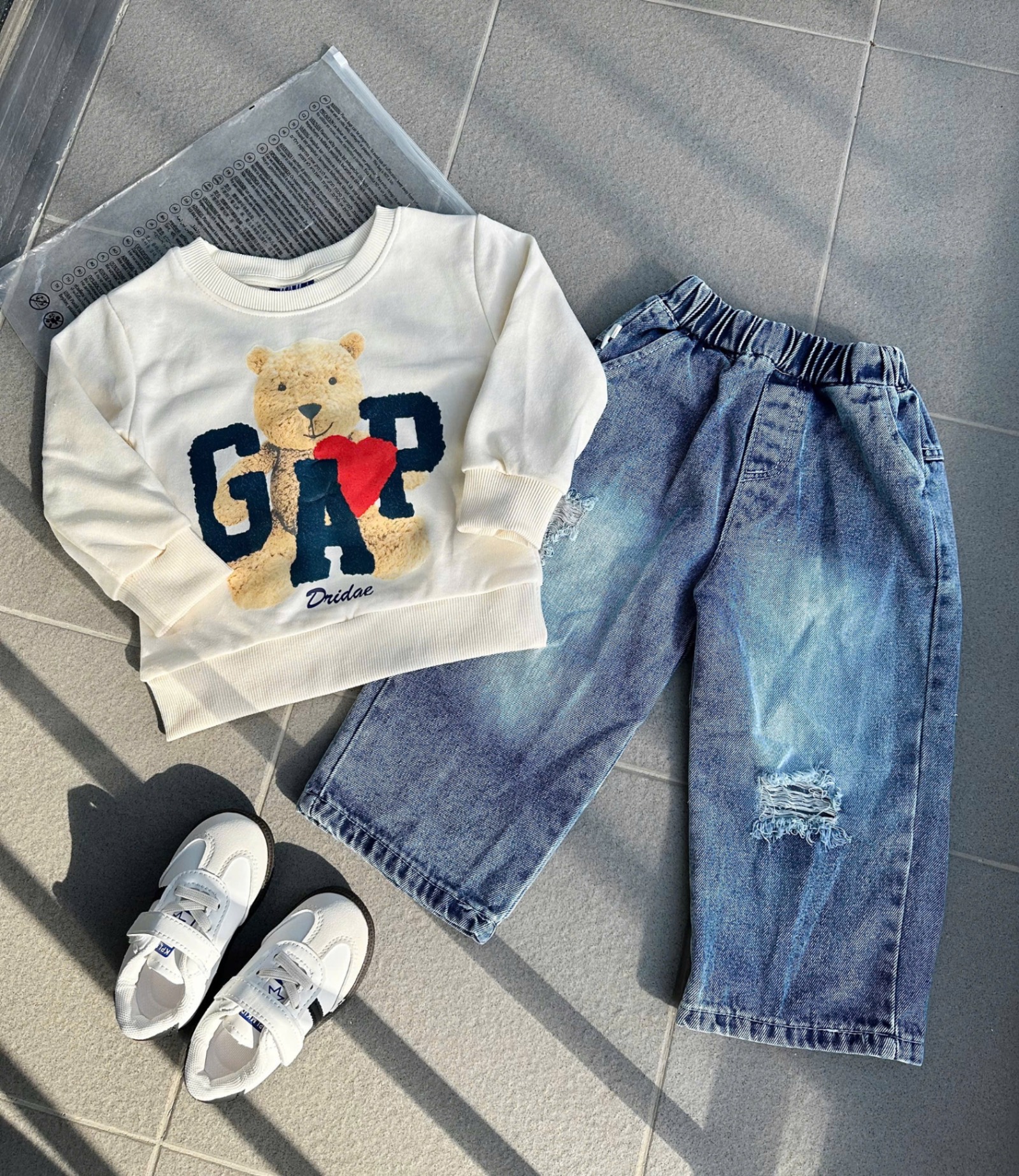 Bộ Nỉ Gấu Gap Mix Quần Jeans Bé