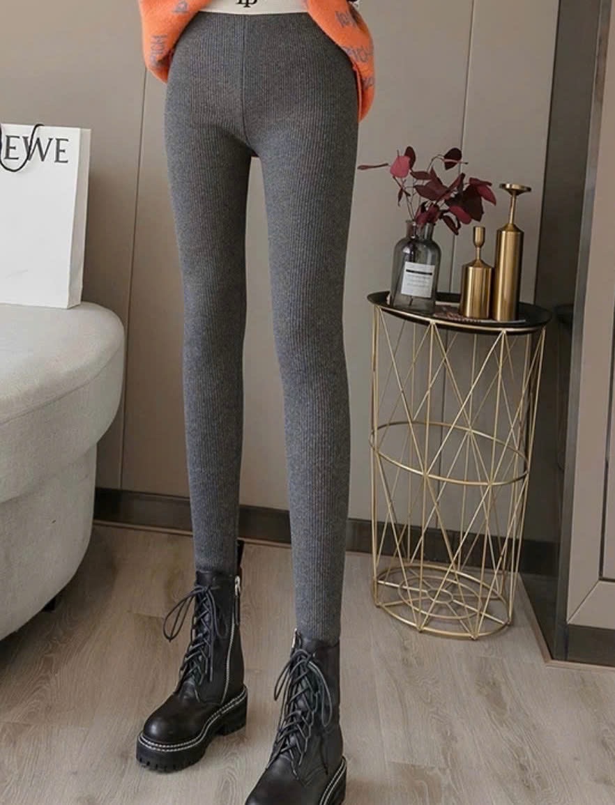 QUẦN LEGGING TĂM CẠP CHỮ LÓT LÔNG