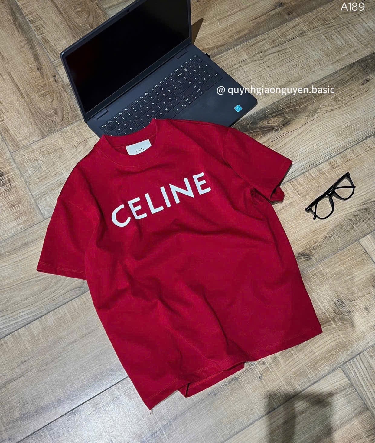 Áo phông đỏ celine mới