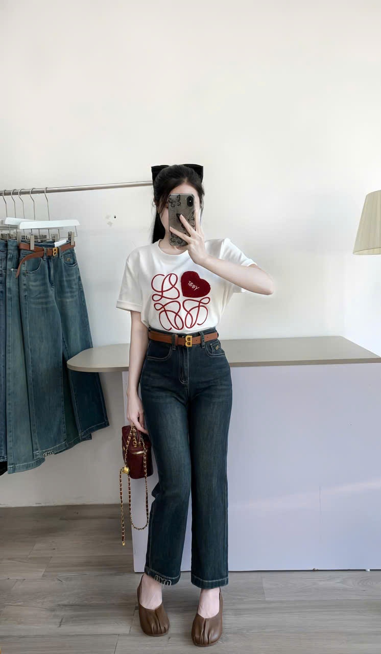 Quần Jeans Ống Đứng Kèm Đai