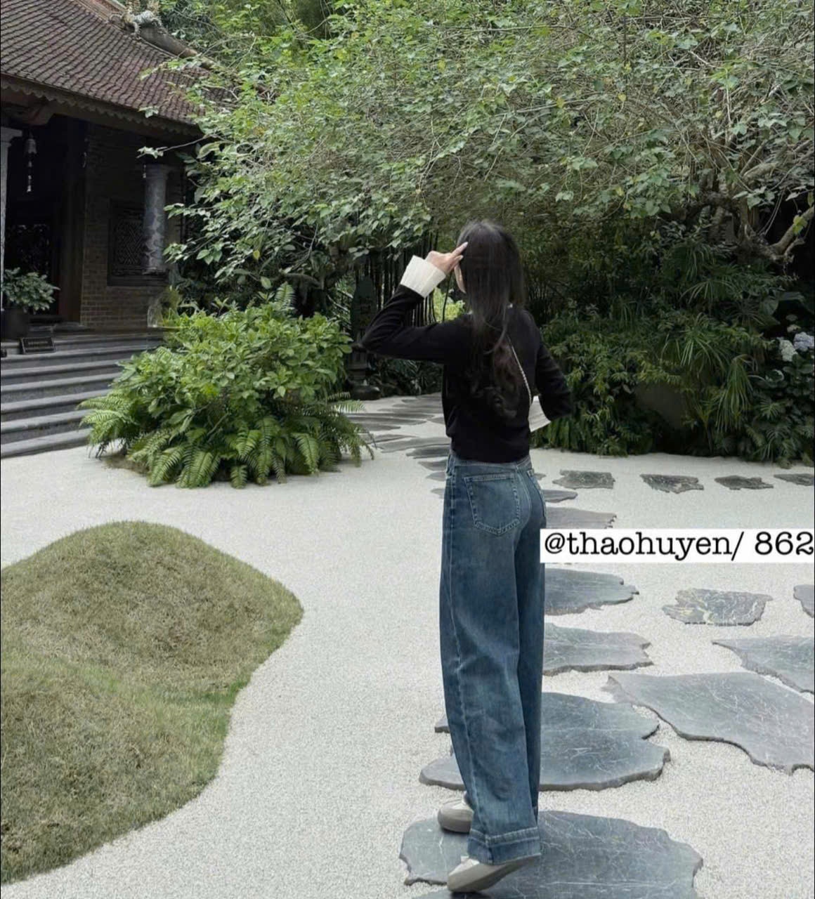 Quần Jeans Ống Đứng Kèm Đai