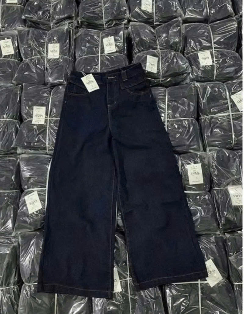 Quần Jeans Suông Xanh Đậm Gấu To