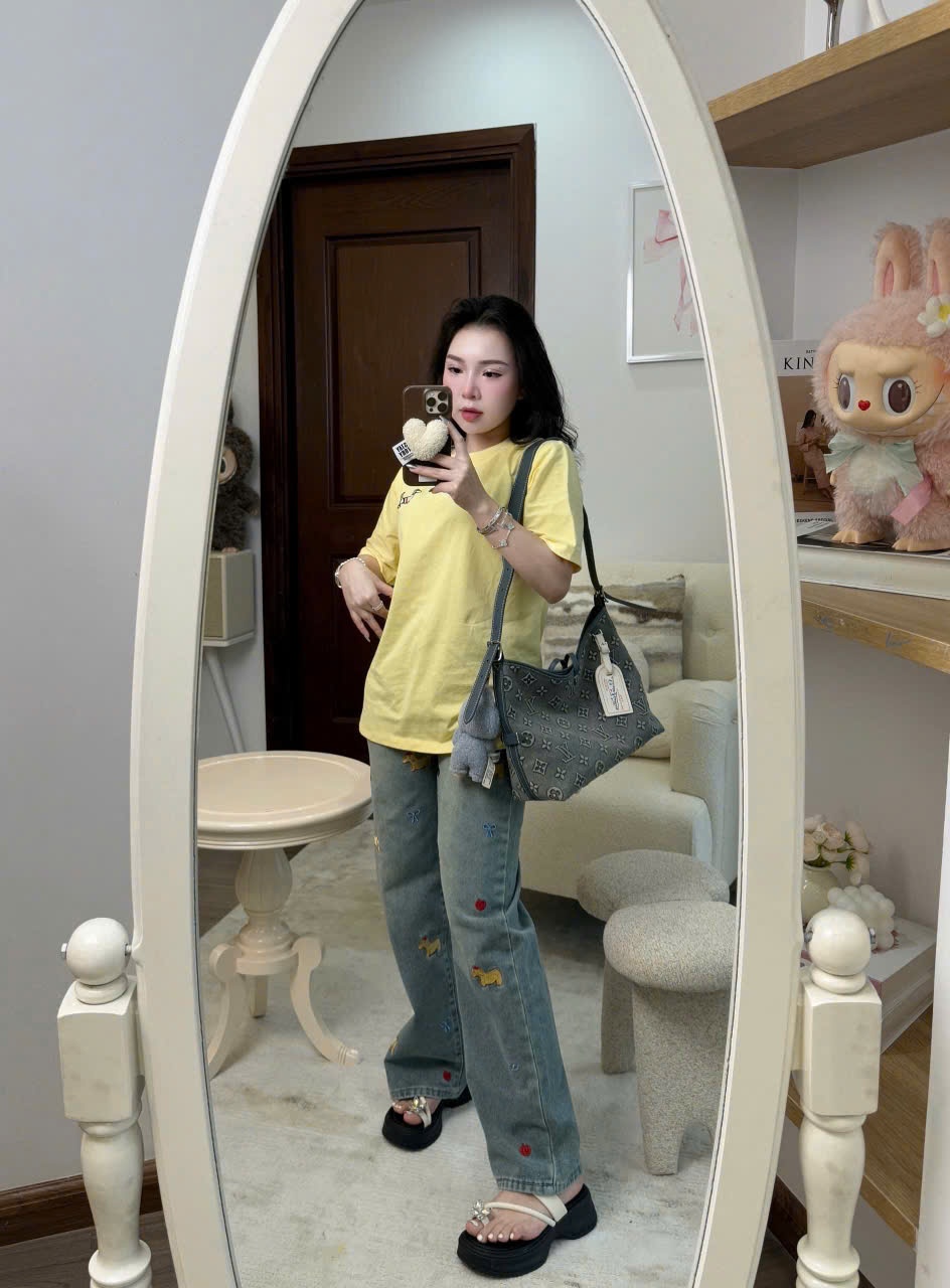 Sét Quần Jeans Mix Áo Phông Vàng