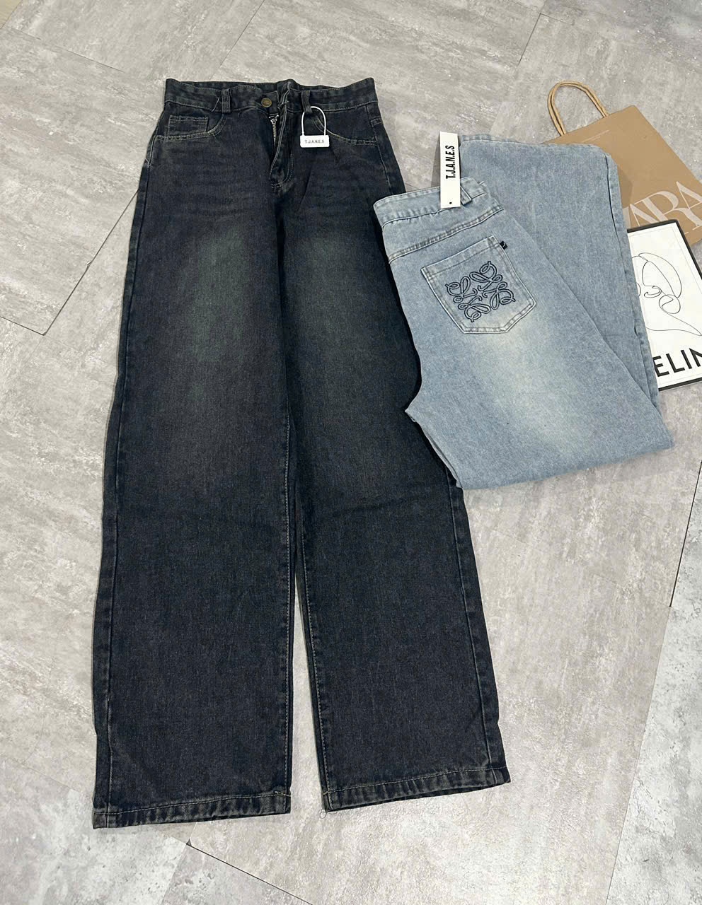 Quần Jeans Suông Thêu LW 2 Màu