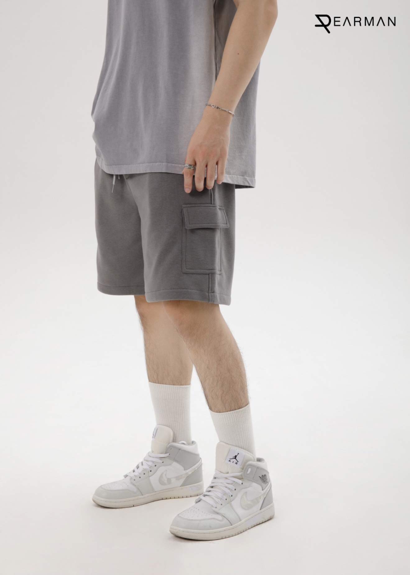 DARUS SHORT- GREY