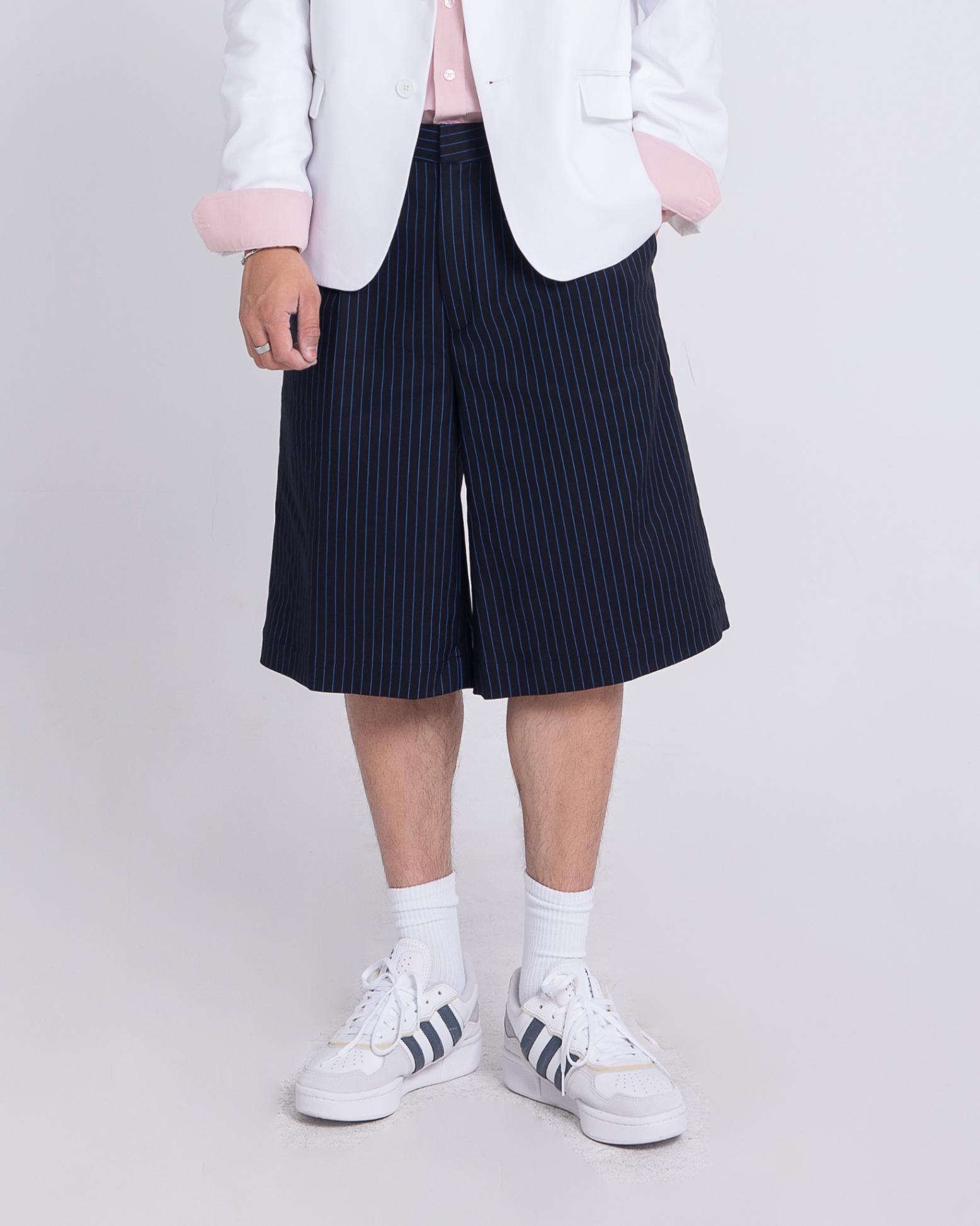 OTIS SHORT- STRIPE