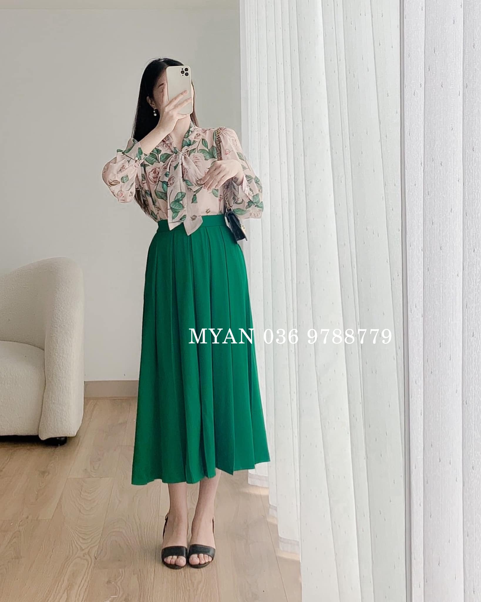 Hai dáng chân váy xếp ly mê hoặc phái đẹp ngày hè - Thời trang - Việt Giải  Trí