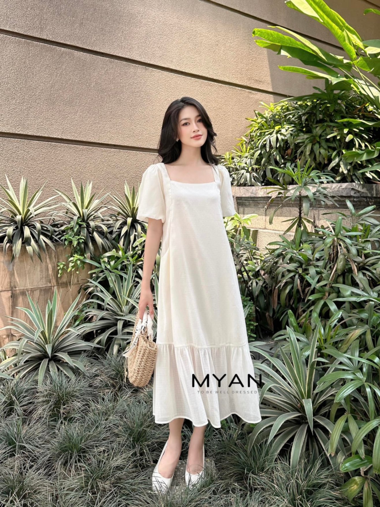 MS899 Váy đầm cổ vuông tay bồng chiết eo dáng xòe thanh lịch | Phu Linh -  Fashion & More