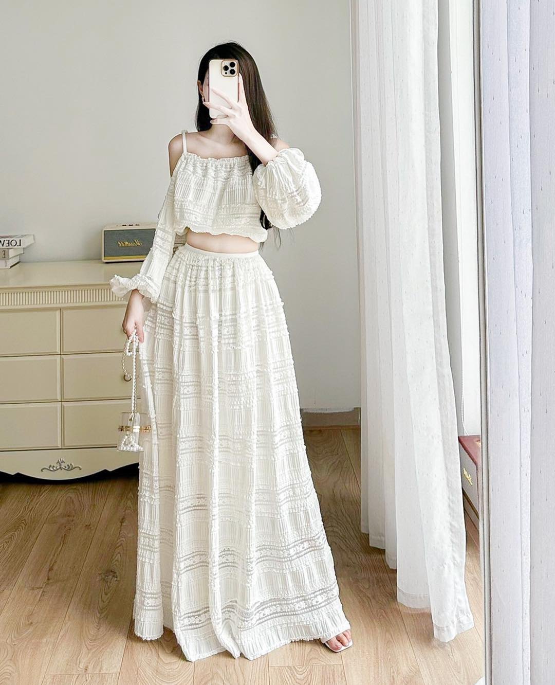 CV203 : Váy ren lưới bèo tầng dài công chúa có lót - yishop.com.vn