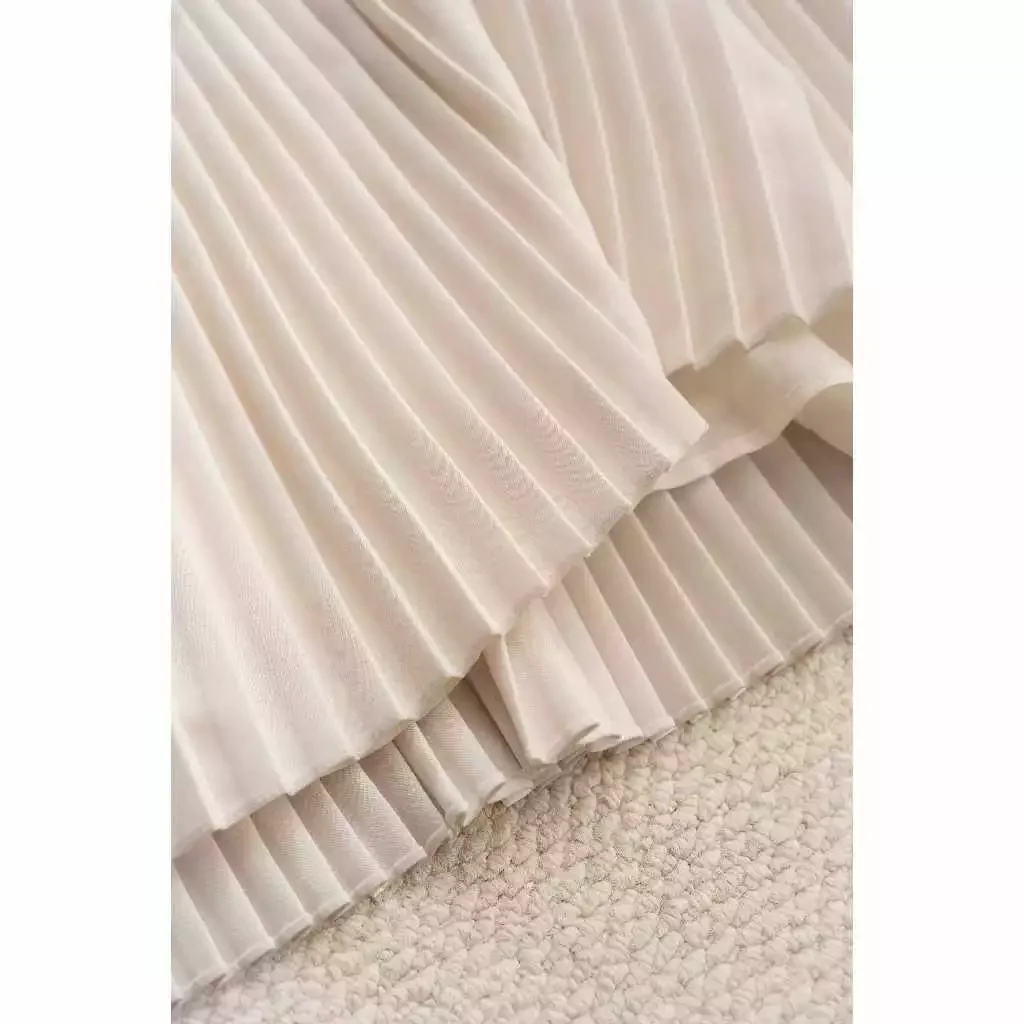 Váy ngắn tay phối cổ đuôi cá xếp ly nhỏ