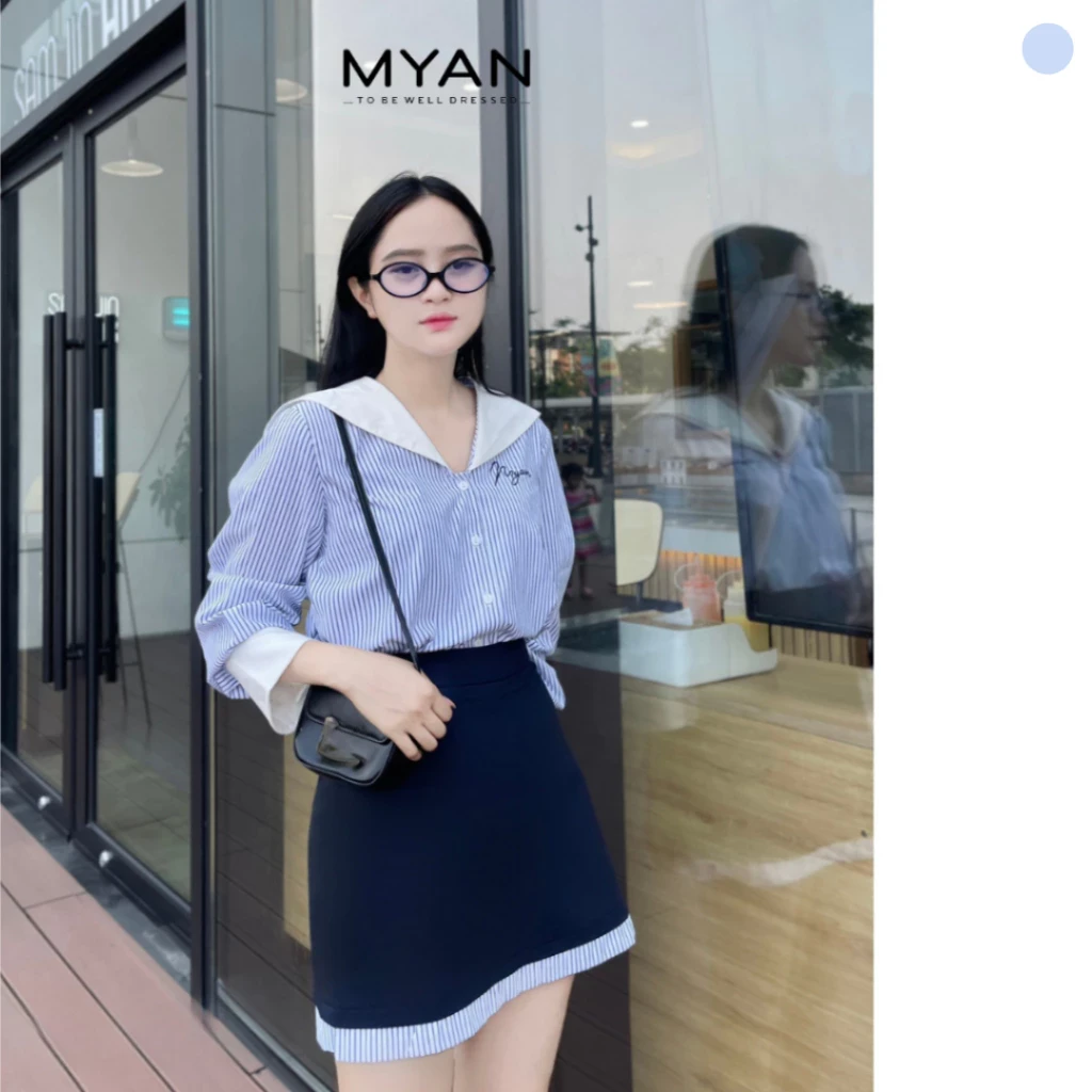 Chân váy mini dáng A phối gấu kẻ