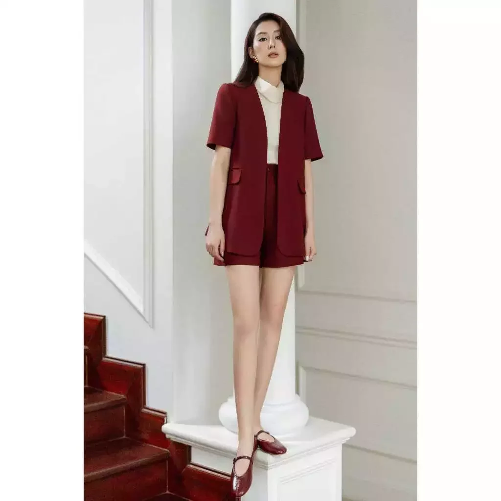 Áo blazer ngắn tay không cổ 2 túi